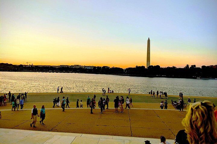 DC Monuments by Night: 10+ Landmarks | Open-Top Upgrade (2026 Review & Booking Guide) 1 DC Monuments by Night: 10+ Landmarks | Open-Top Upgrade in Washington DC
