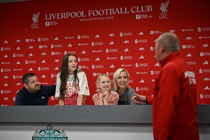 Liverpool: Liverpool Football Club Museum and Stadium Tour in Liverpool