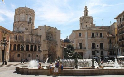 Valencia Old Town Tour with Wine & Tapas in 11th Century (2026 Review & Booking Guide)