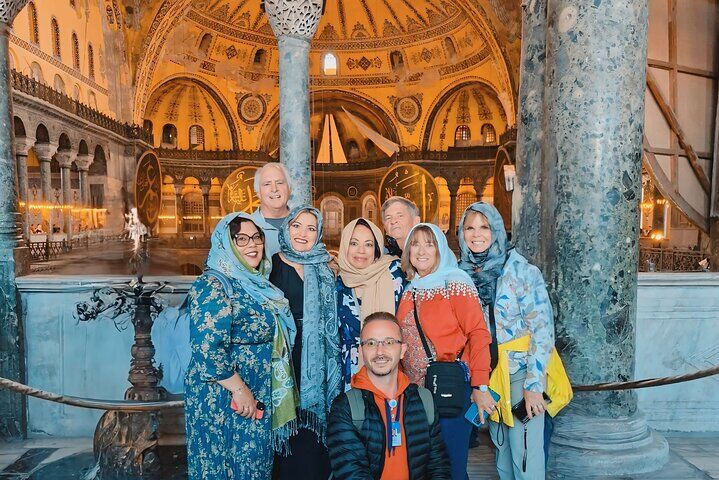 Private vs Small Group Tours in Istanbul: Which Should You Book? (2026) 17 Istanbul Hagia Sophia, Topkapi, Bosphorus Small-Group Tour