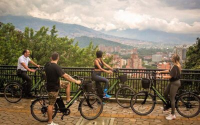 Tour to Guatape, Piedra del Peñol, lunch, snacks boat trip (2026 Review & Booking Guide)