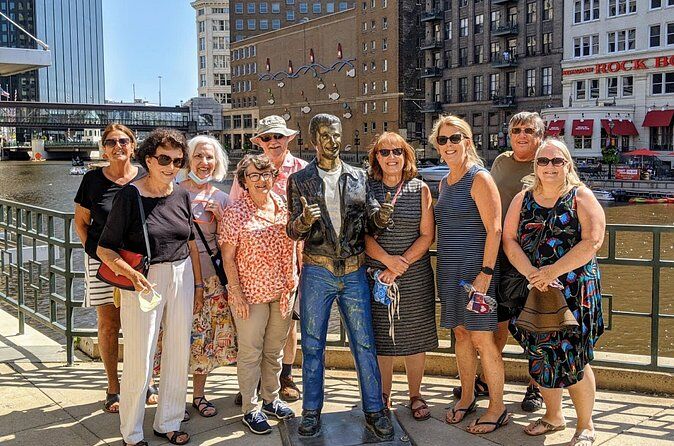 Milwaukee Sightseeing City Tour - Milwaukee Wisconsin