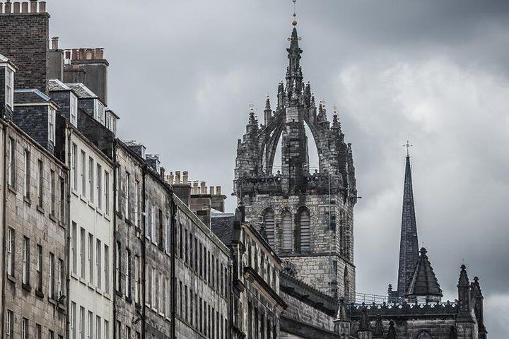 Things to Do in Edinburgh at Night: Best Evening Activities (2026) 7 The World Famous Underground Ghost Tour