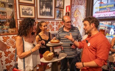 Private vs Small Group Tours in Madrid: Which Should You Book? (2026)