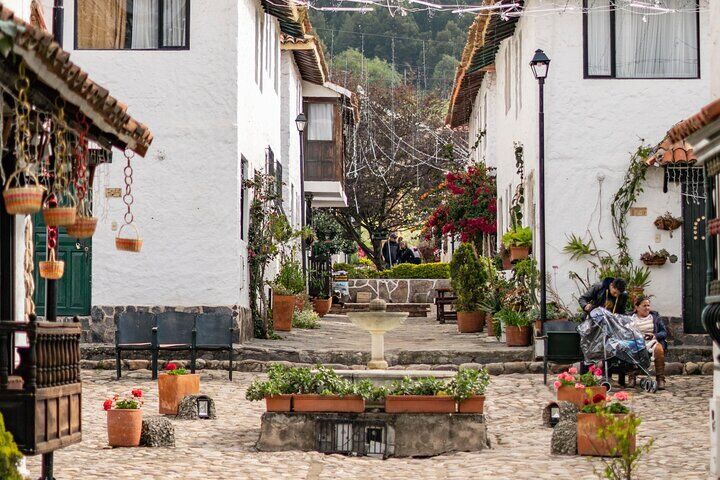 2-Day Tour of Salt Cathedral of Zipaquira and Villa de Leyva
