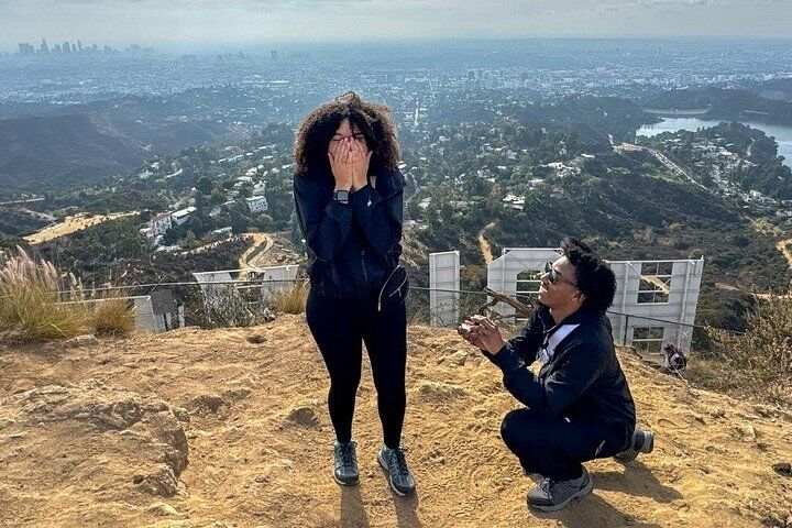Los Angeles Hollywood Sign Hike: Front, Behind, and Expert (2026 Review & Booking Guide) 1 Los Angeles Hollywood Sign Hike: Front, Behind, and Expert in Los Angeles