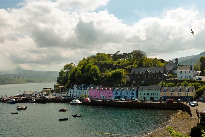 Inverness: The Isle of Skye and Eilean Donan Castle in Inverness