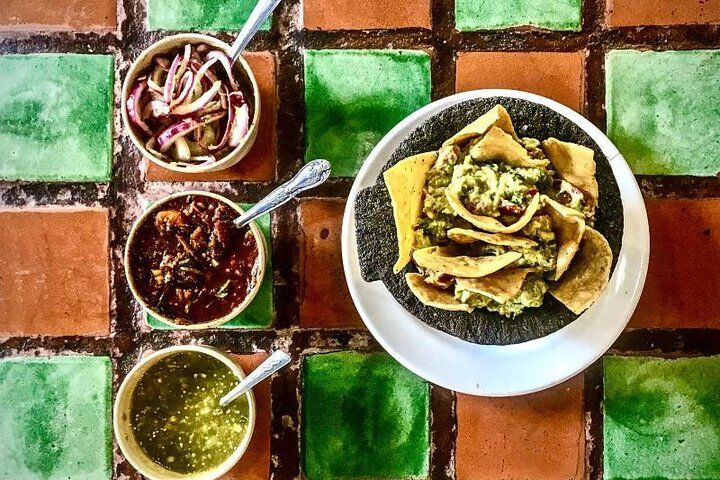 Mexico City Travel Guide: Zócalo & Templo Mayor, Frida Kahlo Museum & Teotihuacan (2026) 12 Mexico City Historical Centre Food Tour with 7 Tastings & Drinks