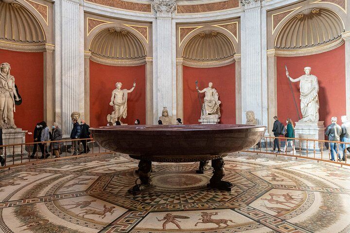 Colosseum, Roman Forum & Palatine Hill Guided Tour in Rome