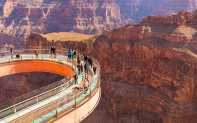 Award-Winning Lower Antelope Canyon, Horseshoe Bend 1-Day W/Wi-Fi (2026 Review & Booking Guide)
