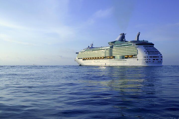 MCO airport to Orlando City Center: Transfer Options (2026) 12 Private Transfer in SUV Orlando to Port Canaveral