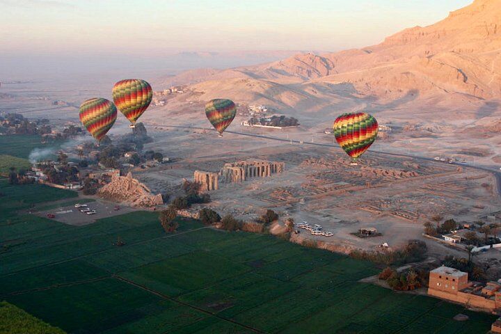 Hot Air Balloon Ride in Luxor Egypt with Transfers Included (2026 Review & Booking Guide) 1 Hot Air Balloon Ride in Luxor Egypt with Transfers Included in Luxor