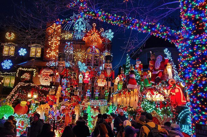 New York Christmas Lights in Dyker Heights - Adirondacks New York