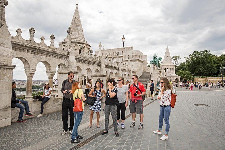 Private vs Small Group Tours in Budapest: Which Should You Book? (2026) 18 Budapest All in One Small Group Walking Tour with Strudel Stop
