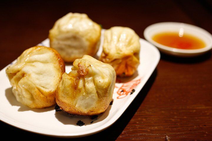 Authentic Local Food Tour in Central Shanghai (2026 Review & Booking Guide) 1 Authentic Local Food Tour in Central Shanghai in Shanghai