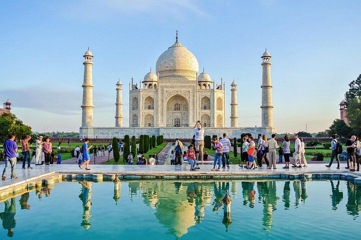 Taj Mahal Tickets Compared: Ticket vs Sunrise Tour vs Day Trip from Delhi (2026) 16 Taj Mahal Tour From Delhi By Car