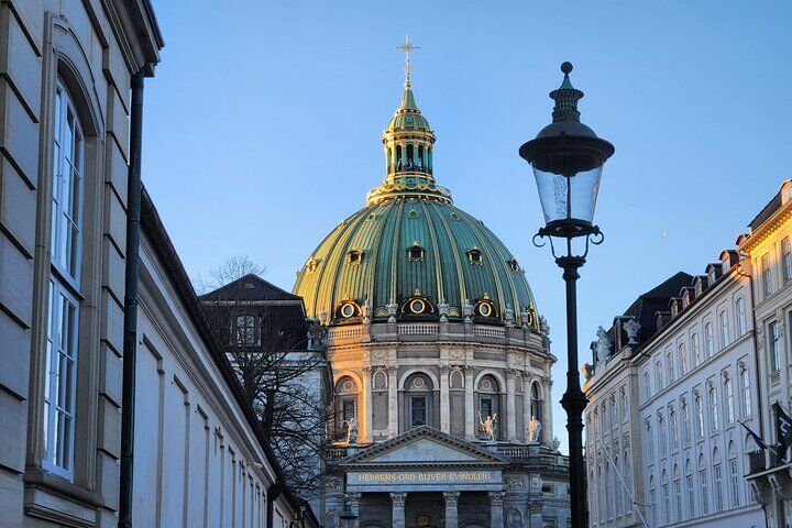 Copenhagen Travel Guide: Best Tours, Sights and How to Plan Your Trip 5 Walk & Canal Tour: Copenhagen Highlights + Changing of the Guards