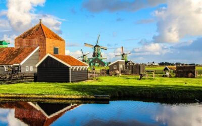 Keukenhof/Zaanse Schans from Amsterdam: Guided Tour vs Do It Yourself (Cost & Time Compared)