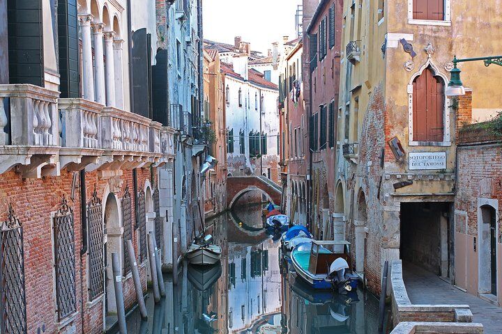 Private vs Small Group Tours in Venice: Which Should You Book? (2026) 11 Tour of The Real Hidden Venice