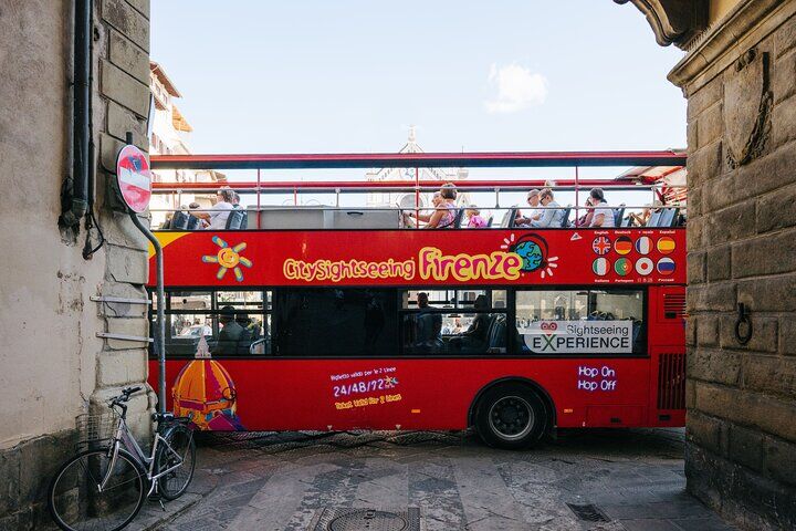Tour Meeting Points: How Not to Miss Your Tour (2026) 16 City Sightseeing Florence Hop-On Hop-Off Bus Tour
