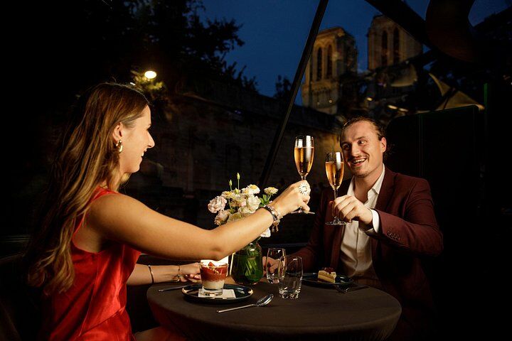 Bateaux Parisiens Seine River Gourmet Dinner & Sightseeing in Paris