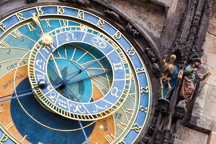 Prague City Pass: Prague Visitor Pass vs CoolPass vs Individual Tickets — Worth It? (2026) 14 Old Town, Astronomical Clock & Underground Tour with PragueWay