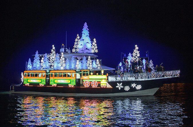 Holiday Lights Cruise Throughout Luxurious Newport Beach Harbor - Newport Beach California