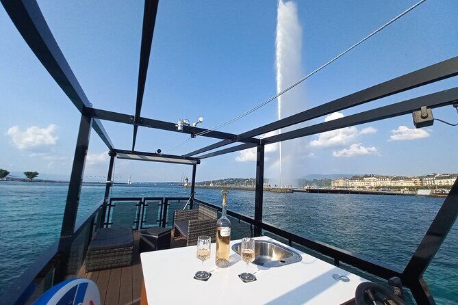 Boat Trip on Lake Geneva with Apero in Geneva