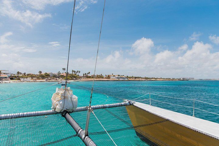 Arusun Catamaran Sail with Snorkeling in Aruba (2026 Review & Booking Guide) 1 Arusun Catamaran Sail with Snorkeling in Aruba in Aruba