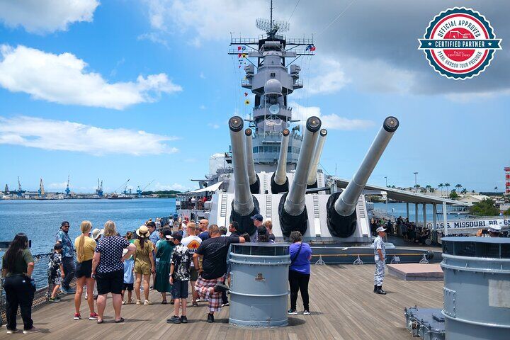Pearl Harbor Remembered Tour (2026 Review & Booking Guide) 1 Pearl Harbor Remembered Tour in Honolulu