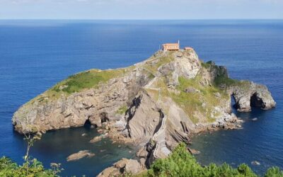Dragonstone, Mundaka and Guernica from Bilbao (2026 Review & Booking Guide)