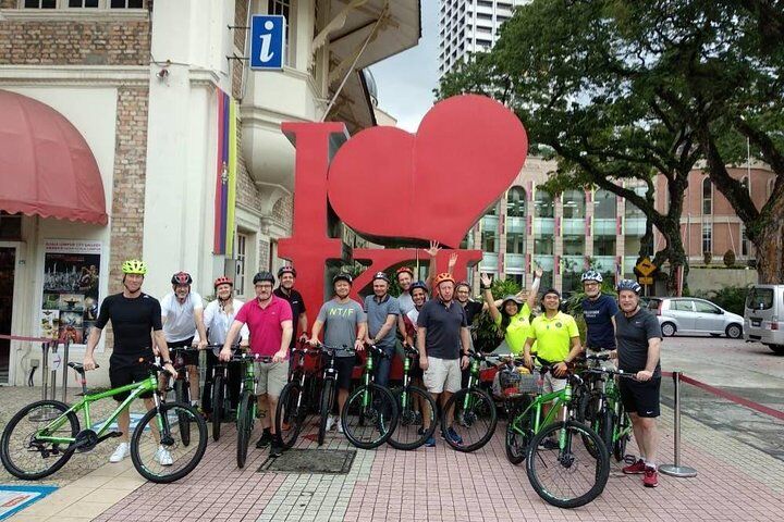 Kuala Lumpur Travel Guide: Best Tours, Sights and How to Plan Your Trip 6 hidden secrets of kuala lumpur