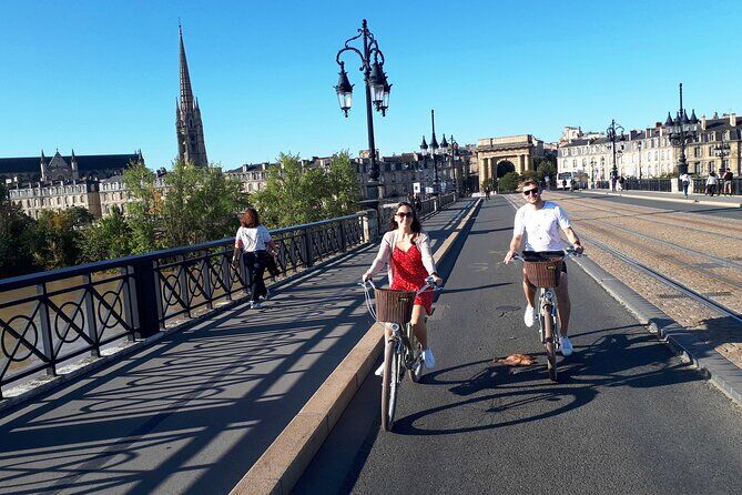 Tour of the Best of Bordeaux By Bike - Bordeaux France