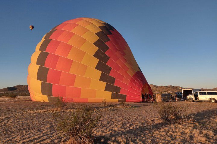 Small-Group or Private Grand Canyon with Sedona Tour from Phoenix (2026 Review & Booking Guide) 1 Small-Group or Private Grand Canyon with Sedona Tour from Phoenix in Phoenix