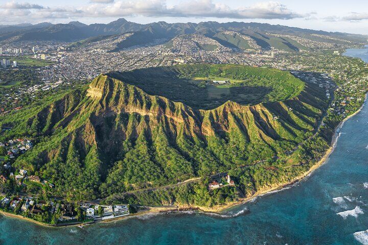 Oahu’s North Shore: 8-Line Zipline Adventure in Oahu