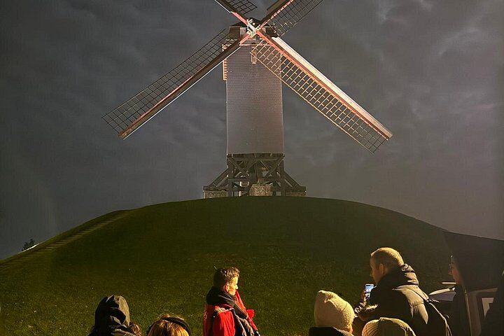 Evening Tour: The Dark Side of Bruges in Bruges