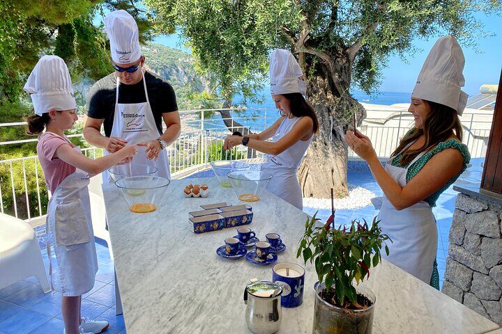 Priority Access Pompeii & Mt Vesuvius Full-Day Tour from Sorrento in Sorrento