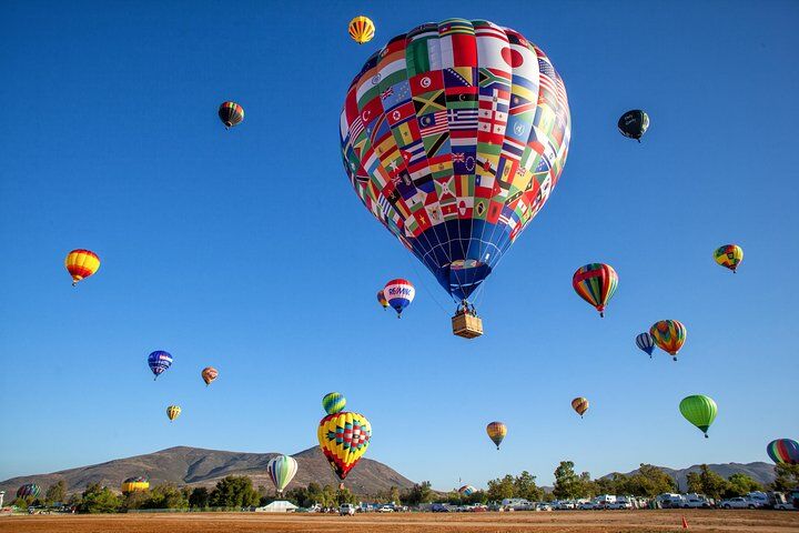 Die besten Touren und Erlebnisse in Temecula, Kalifornien 22 Temecula Shared Hot Air Balloon Ride