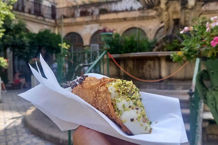 Palermo Sicilian Street Food Tour: Small Group by Do Eat (2026 Review & Booking Guide) 1 Palermo Sicilian Street Food Tour: Small Group by Do Eat in Palermo