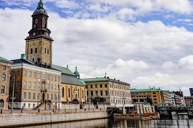 Gothenburg Private Walking Tour with a Local - Gothenburg Sweden
