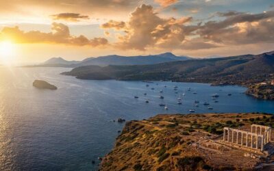 Private vs Small Group Tours in Athens: Which Should You Book? (2026)