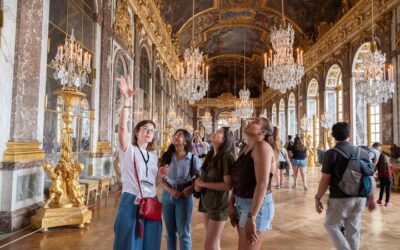 Disneyland Paris Tickets Compared: 1 Park vs 2 Parks vs Premier Access (2026)