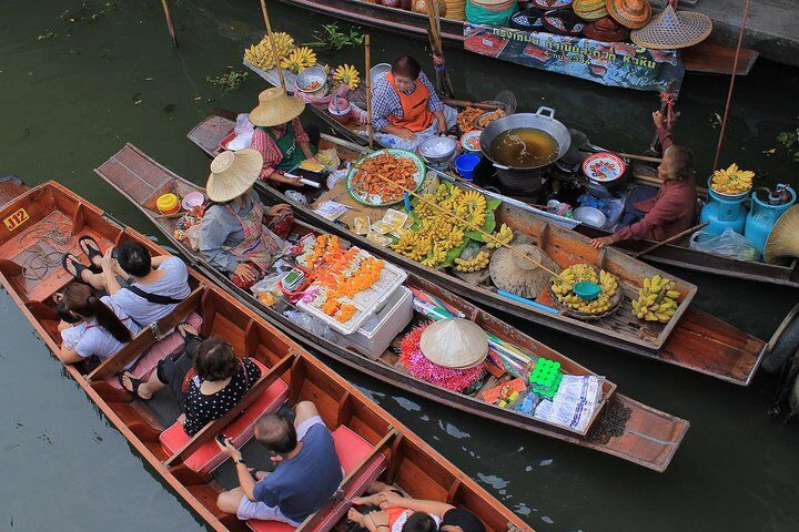 Half-Day Floating Market and Railway Market Tour from Bangkok (2026 Review & Booking Guide) 1 Half-Day Floating Market and Railway Market Tour from Bangkok in Bangkok