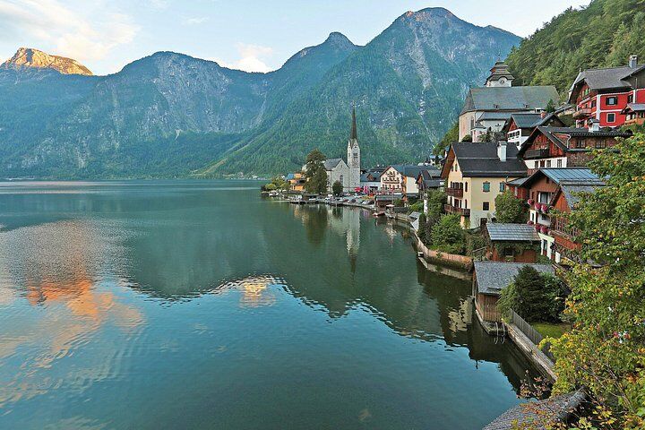 Hallstatt Guided Day Trip from Vienna With Skywalk Option (2026 Review & Booking Guide) 1 Hallstatt Guided Day Trip from Vienna With Skywalk Option in Vienna