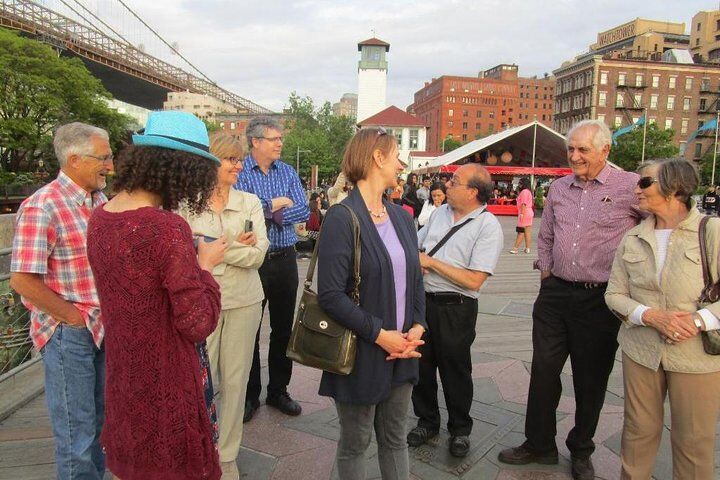 Private vs Small Group Tours in New York City: Which Should You Book? (2026) 15 Private Guided New York City Tour by SUV