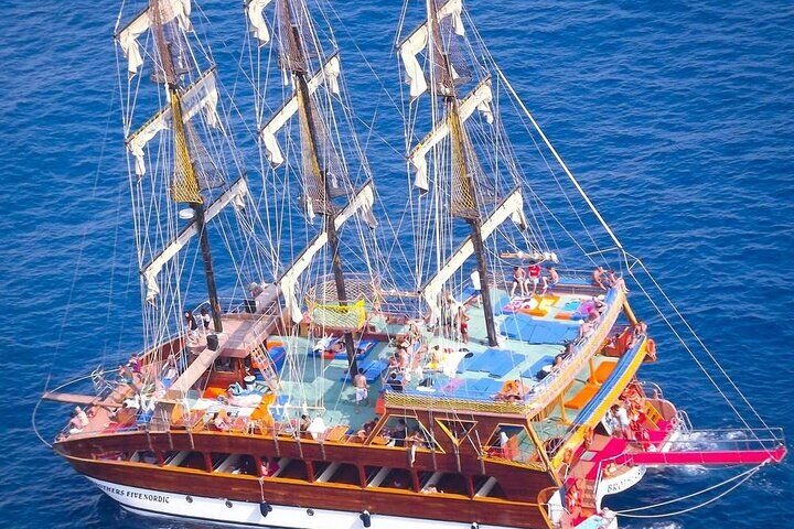 Die besten Touren und Erlebnisse in Alanya, Türkei 23 Alanya Catamaran Boat Trip incl. Lunch and drinks