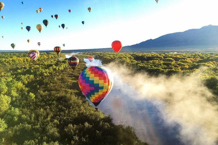 Migliori tour ed esperienze a Albuquerque New Mexico 21 Albuquerque Hot Air Balloon Rides at Sunrise
