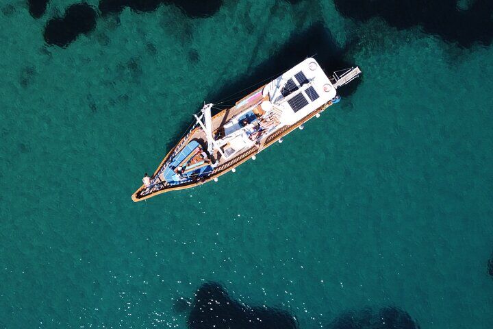 Skiathos, Greece: A Complete Travel Guide 11 All-Inclusive Semi-Private Sailing Cruise