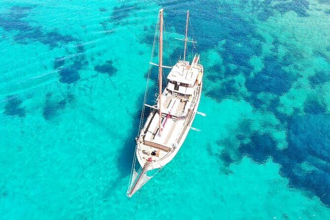 Antiparos and Despotiko Full Day Cruise from Paros - Paros Greece