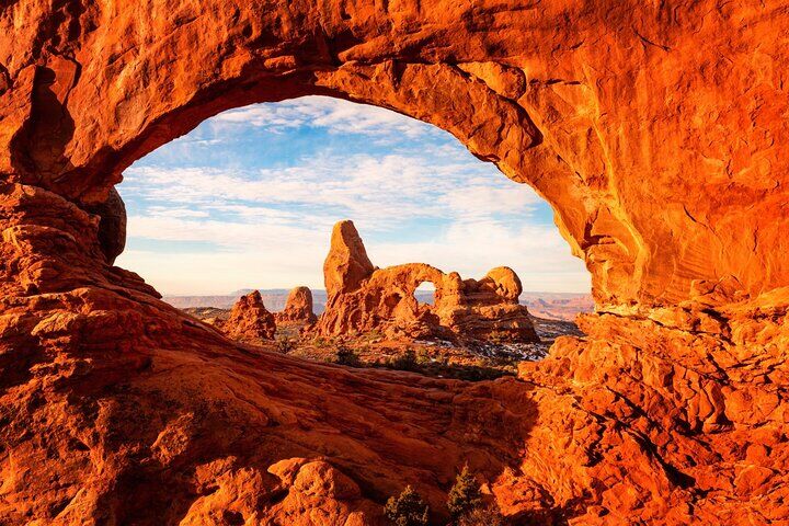 Arches and Canyonlands NP Self-Guided Driving Audio Bundle Tour